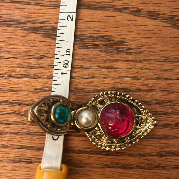 Unique Vintage Earrings - Picture 9 of 9